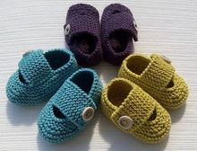 3 pairs of cute knitted baby booties